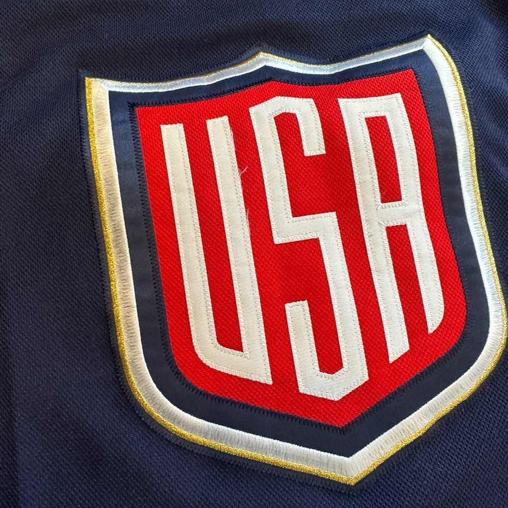 Adidas World Cup of Hockey USA Jonathan Quick Women’s 2016 Hockey Jersey - Picture 5 of 9